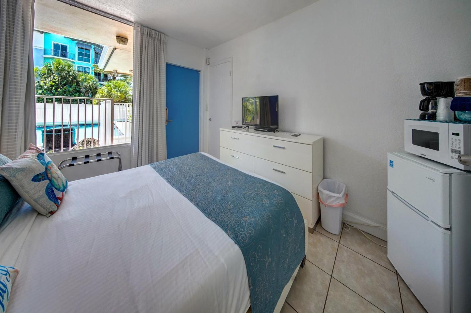 Castle By The Sea Motel Lauderdale-by-the-Sea Exterior foto
